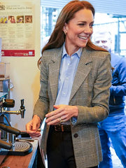 Kate Middleton plaid blazer